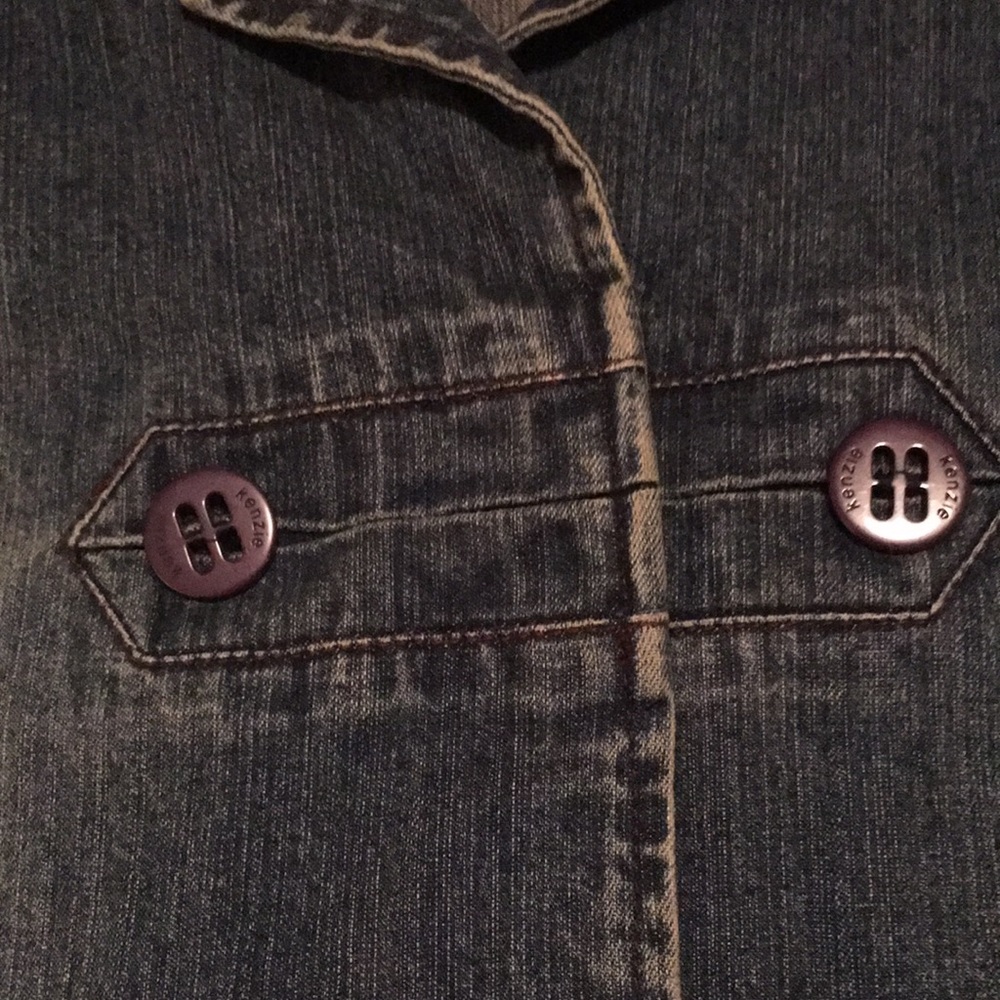 Jean jacket - Picture 2 of 7